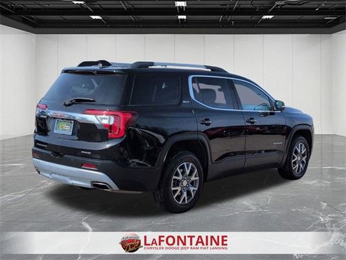 Used 2023 GMC Acadia SLT image 5