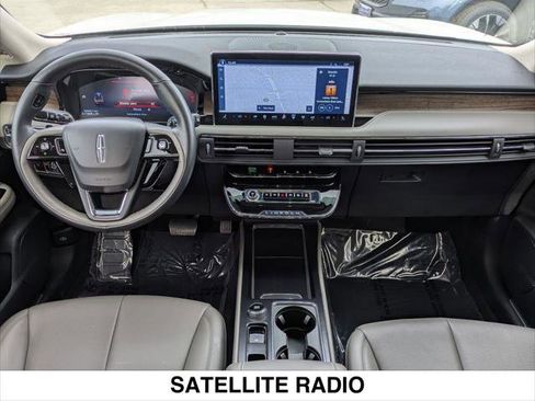 Certified 2023 Lincoln Corsair Reserve image 21