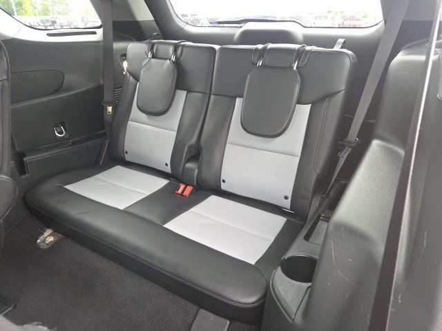 Certified 2024 Ford Explorer XLT w/ Equipment Group 202A AWD/4WD image 16