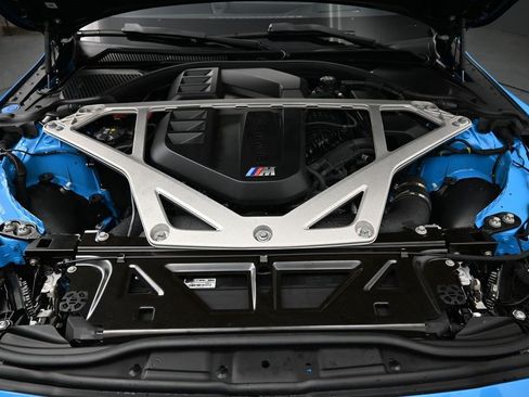 Used 2025 BMW M4 CS AWD/4WD image 18