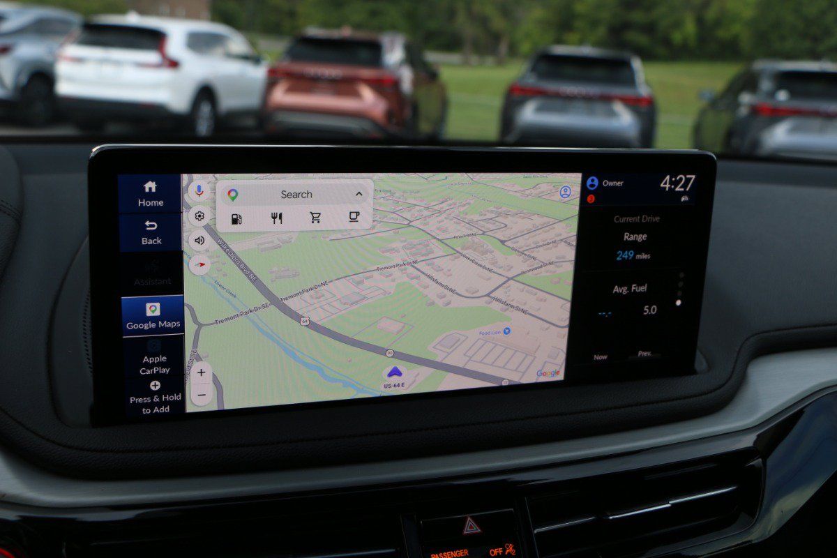 Used 2025 Acura MDX SH-AWD image 23