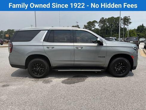 Used 2024 Chevrolet Tahoe LT RWD image 8