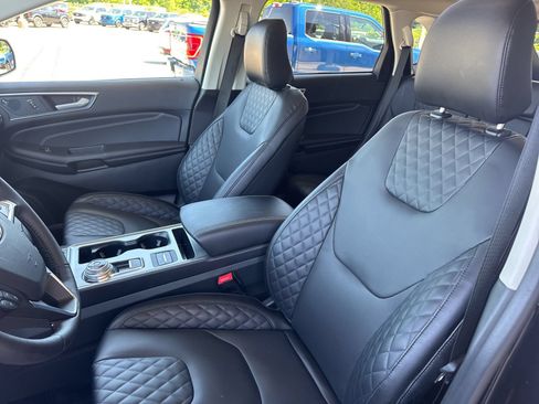 Certified 2024 Ford Edge Titanium w/ Equipment Group 301A AWD/4WD image 24