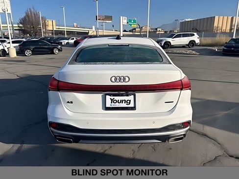 Used 2025 Audi A5 2.0T Premium w/ Convenience Package AWD/4WD image 4