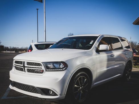 Used 2018 Dodge Durango GT image 19