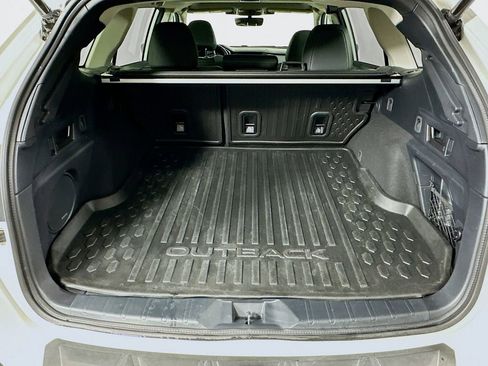 Used 2024 Subaru Outback Onyx Edition XT w/ Popular Package #2 image 16