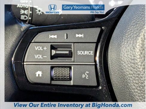 Certified 2025 Honda HR-V Sport image 25