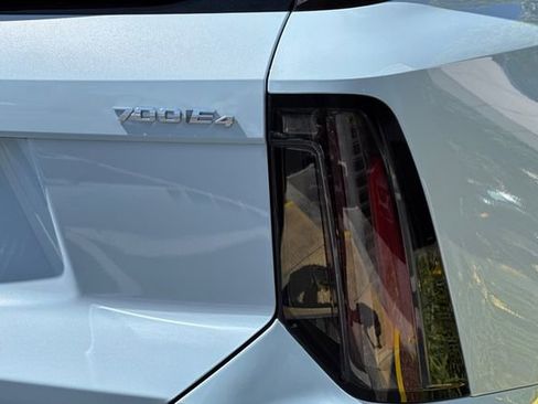 New 2026 Cadillac Optiq Sport 2 w/ LPO, Floor Liner Package image 26