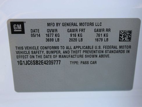 Used 2014 Chevrolet Sonic LT w/ Fun and Sun Package FWD image 17
