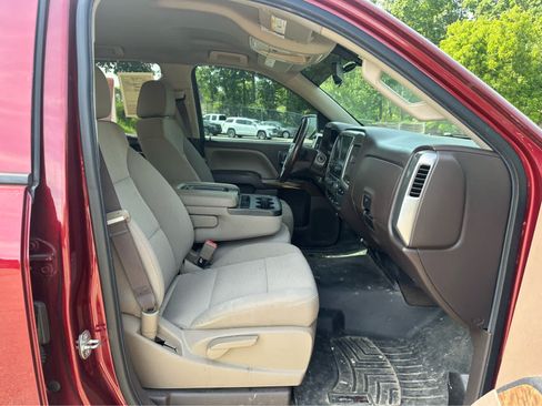 Used 2017 Chevrolet Silverado 1500 LT w/ All Star Edition AWD/4WD image 19