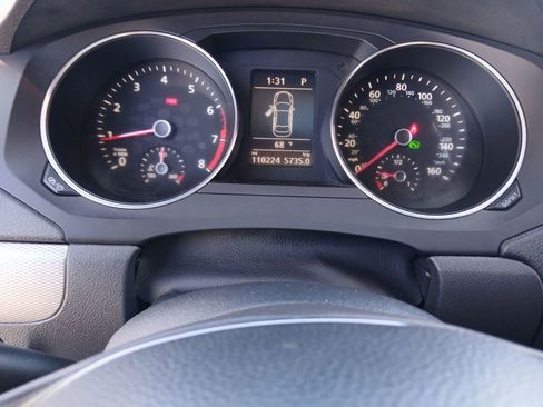 Used 2017 Volkswagen Jetta SE image 31