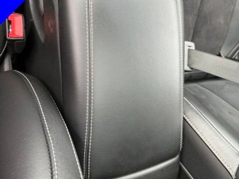 Used 2023 Jeep Grand Cherokee Altitude AWD/4WD image 22