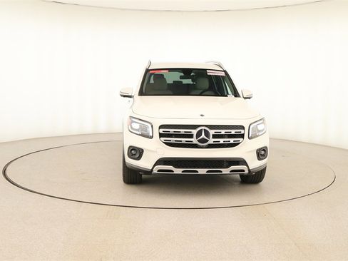 Used 2021 Mercedes-Benz GLB 250 image 11