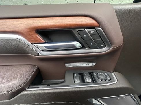 Used 2022 GMC Sierra 1500 Denali image 10