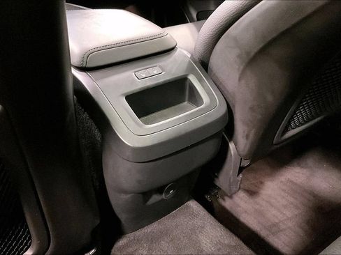 Certified 2023 Volvo XC60 B5 Plus w/ Climate Package AWD/4WD image 10
