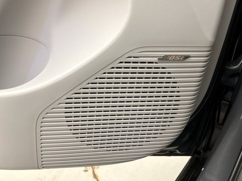 Used 2026 Hyundai Kona Limited FWD image 17
