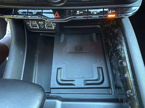 Used 2024 Dodge Durango R/T AWD/4WD image 24