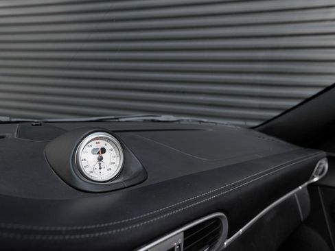 Used 2006 Porsche 911 Carrera 4S AWD/4WD image 21