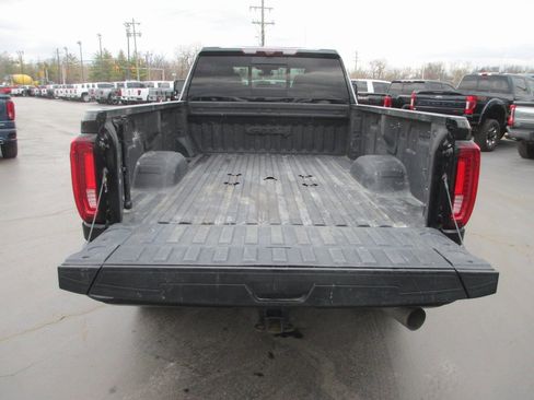 Used 2021 GMC Sierra 2500 AT4 w/ AT4 Premium Plus Package image 6