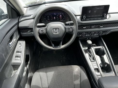 Used 2024 Honda Accord EX image 12