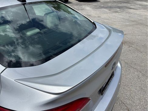 Used 2018 Ford Focus Titanium w/ Titanium Technology Package FWD image 18