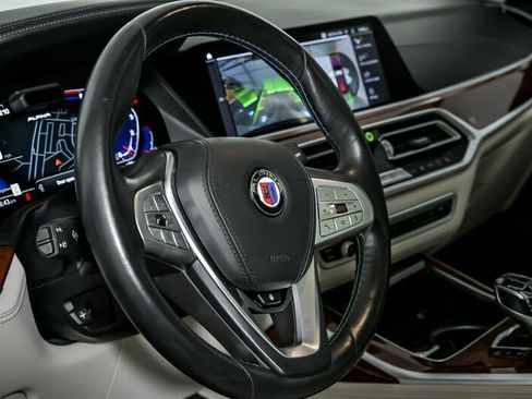 Used 2021 BMW ALPINA XB7 image 25
