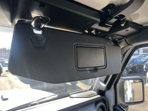 Used 2021 Jeep Wrangler Unlimited Sport image 32