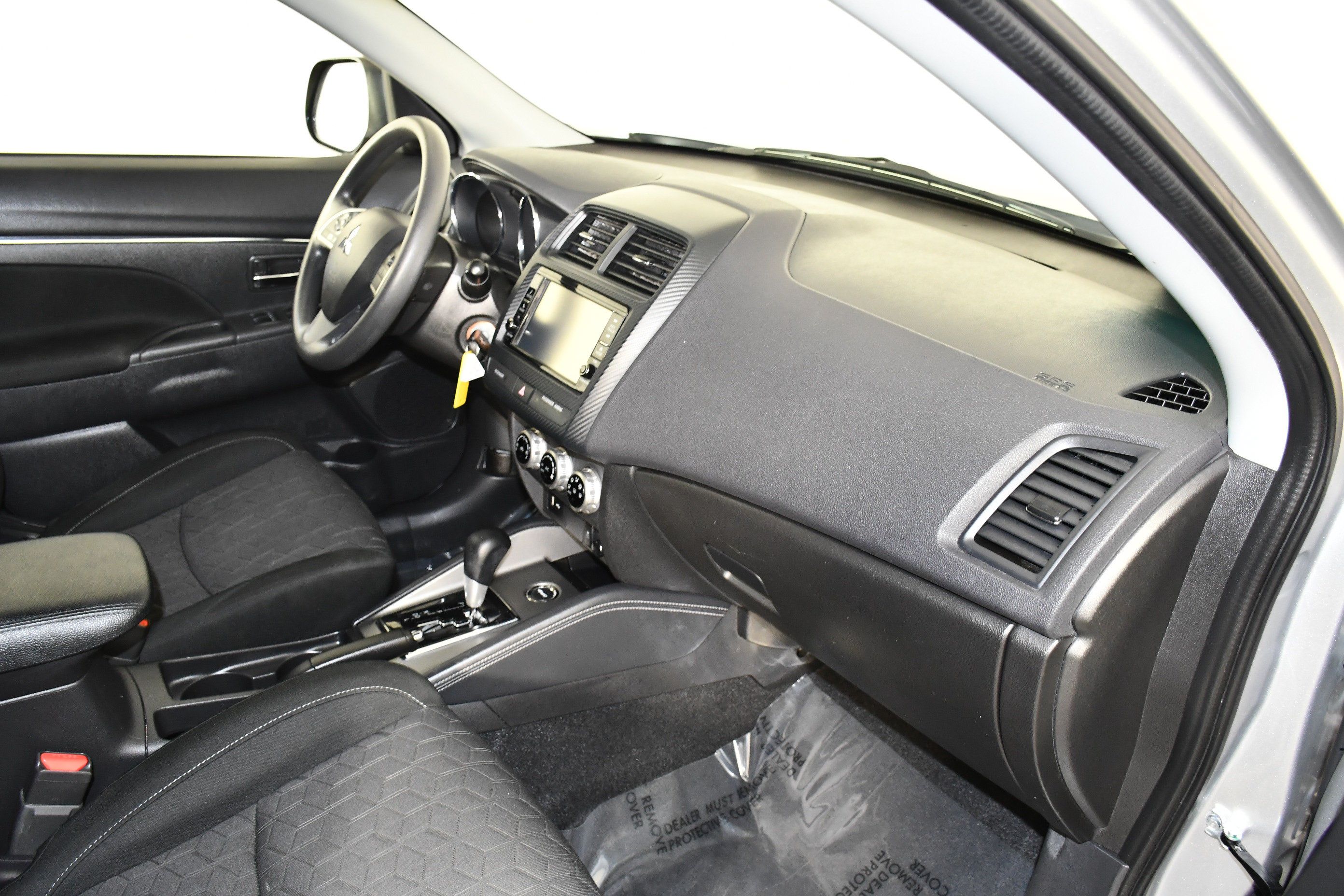 Used 2024 Mitsubishi Outlander Sport SE AWD/4WD image 38