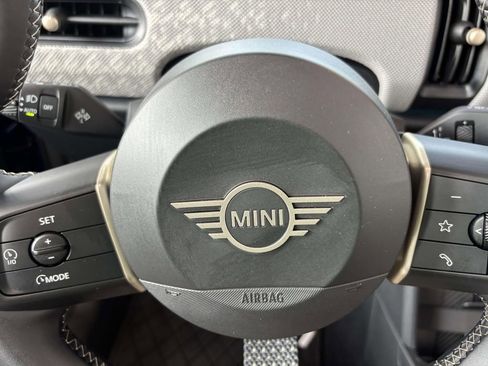 New 2025 MINI Cooper S image 15