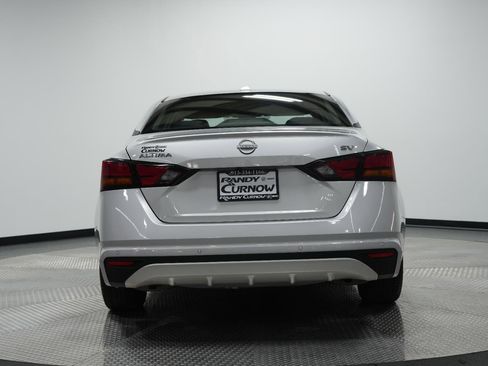 Used 2024 Nissan Altima 2.5 SV image 7