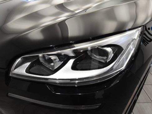 Used 2021 Lincoln Aviator Reserve w/ Equipment Group 210A image 9