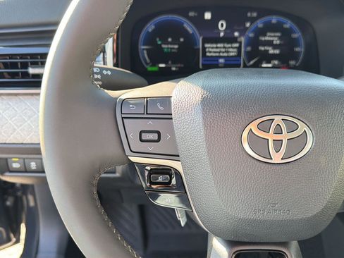 New 2026 Toyota Camry XLE AWD/4WD image 21