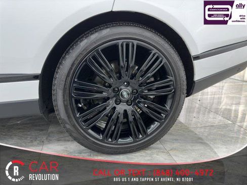 Used 2019 Land Rover Range Rover Supercharged image 13