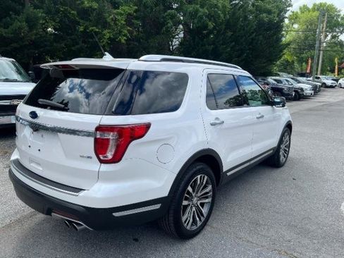 Used 2018 Ford Explorer Platinum AWD/4WD image 7