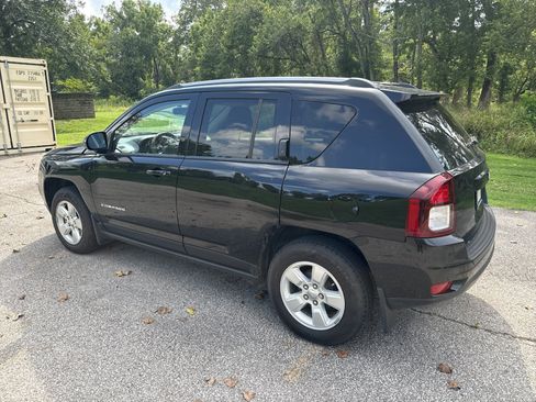 Used 2016 Jeep Compass Sport w/ Power Value Group FWD image 11