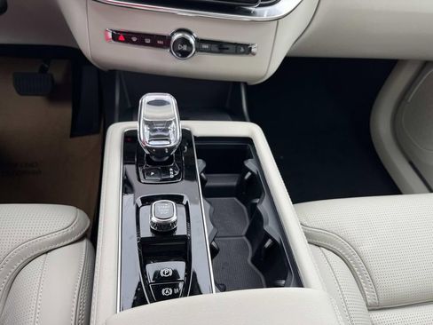 New 2026 Volvo XC90 B6 Ultra w/ Protection Package Premier AWD/4WD image 31