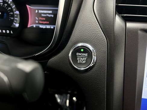 Used 2020 Ford Fusion Energi Titanium image 19