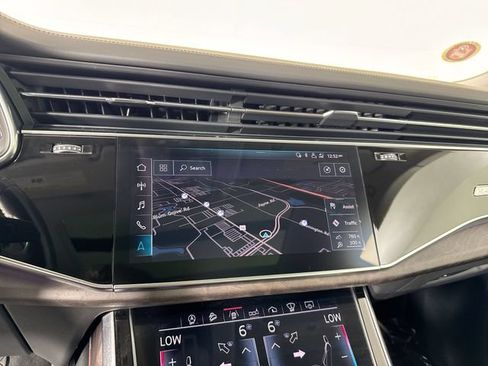Used 2019 Audi Q8 Prestige w/ Towing Package AWD/4WD image 7