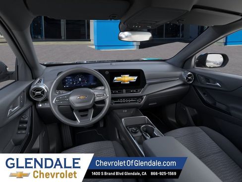 New 2026 Chevrolet Equinox LT FWD image 15