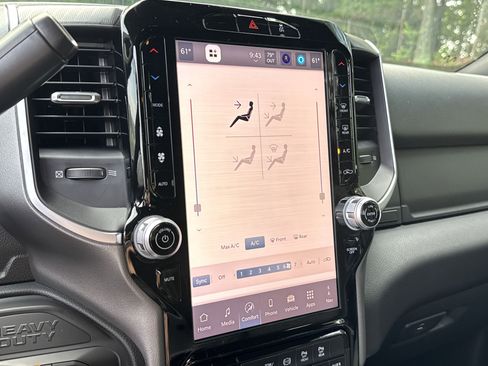 New 2025 RAM 2500 Big Horn image 32