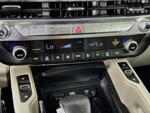 Certified 2024 Kia Telluride SX FWD image 18