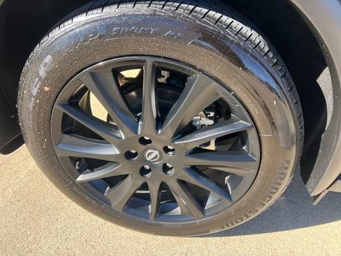 Used 2024 Nissan Murano SL image 11