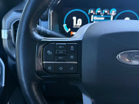 Used 2021 Ford F150 Platinum AWD/4WD image 32