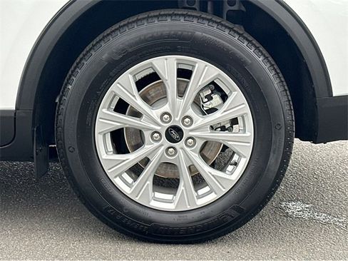 Certified 2024 Ford Escape Active image 40