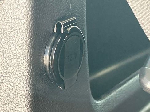 New 2026 Volkswagen Atlas SE image 41