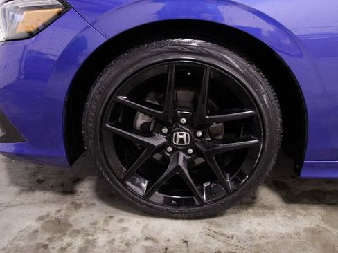 Used 2022 Honda Civic Sport image 11