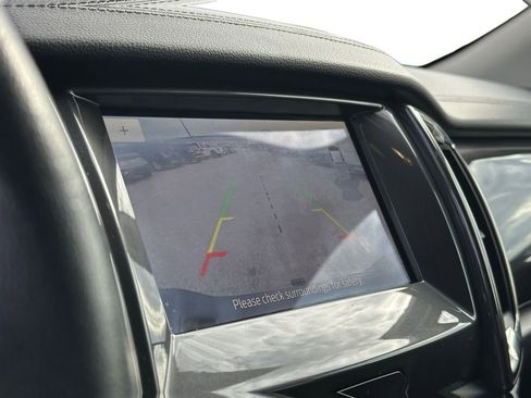 Used 2021 Ford Ranger Lariat w/ Equipment Group 501A High image 13