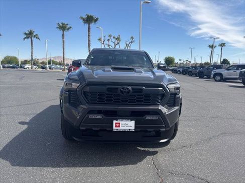 Certified 2024 Toyota Tacoma TRD Sport w/ TRD Sport Upgrade Package AWD/4WD image 3