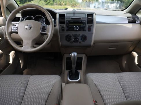 Used 2009 Nissan Versa 1.8 S w/ Convenience Pkg FWD image 21