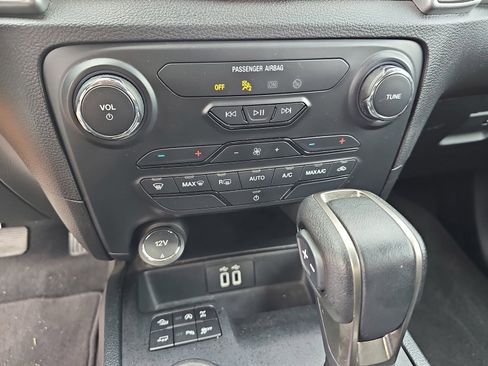 Used 2021 Ford Ranger XLT w/ Equipment Group 301A Mid AWD/4WD image 25
